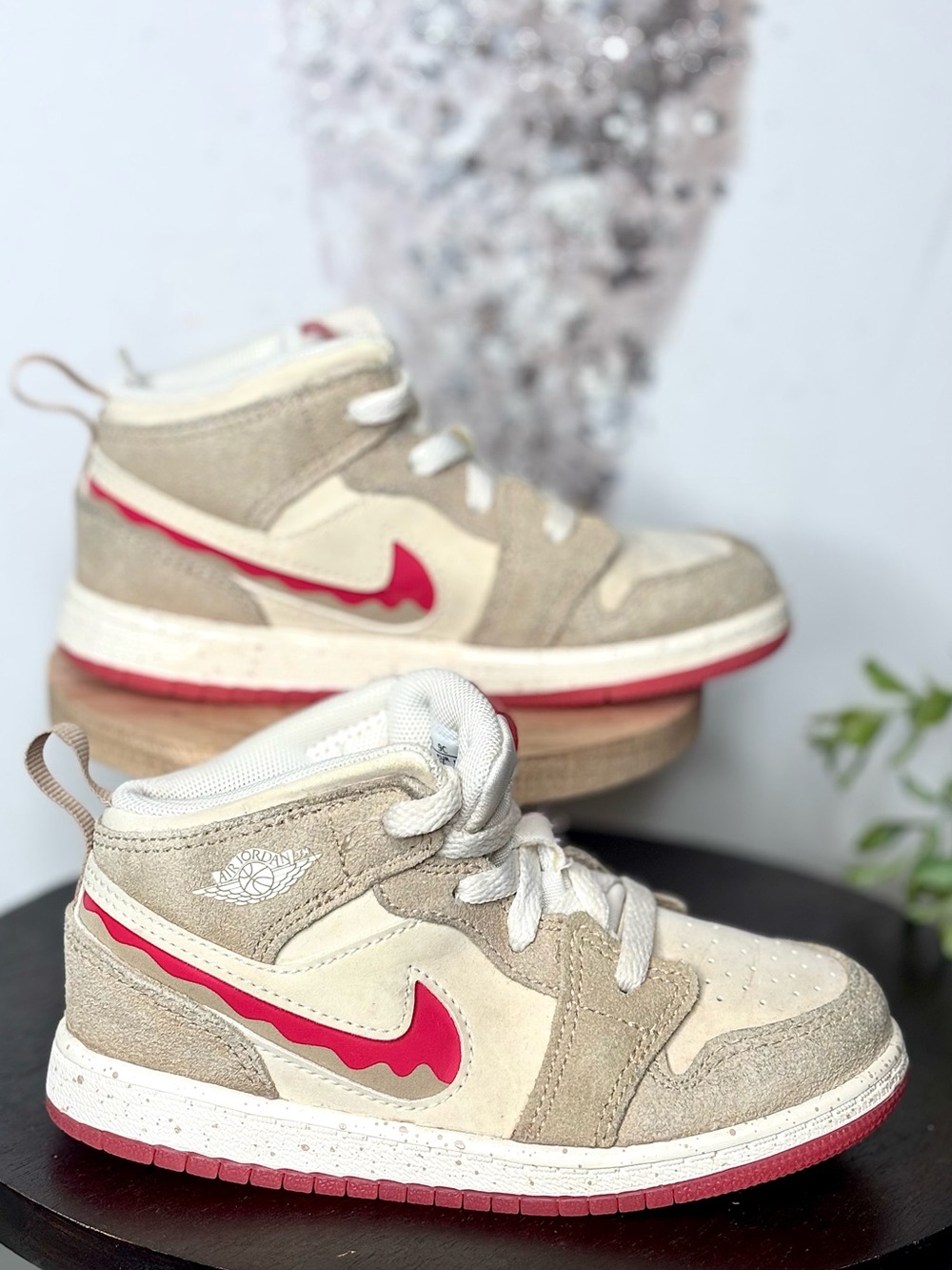 Nike Air Jordan 1 Mid SE "Peanut Butter & Jelly" toddler shoes